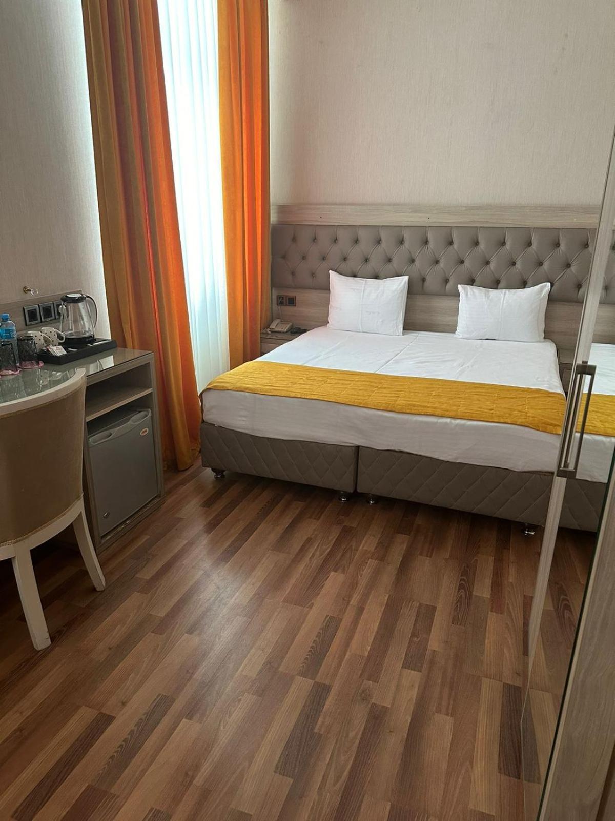 Hotel Empire Business Baku Ngoại thất bức ảnh